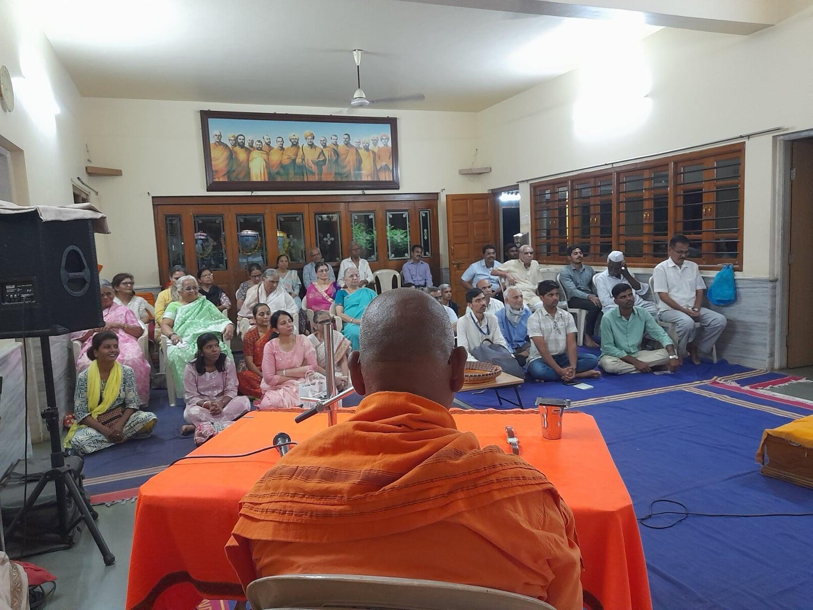 Rev Sw Nityajnananandaji Mj
