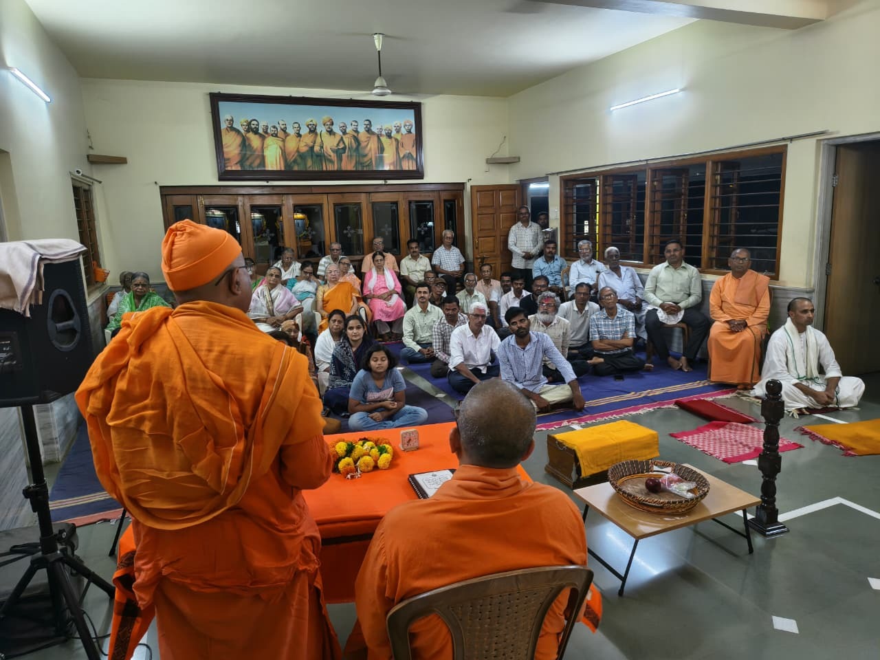 Rev Sw Tejomayanandaji Mj